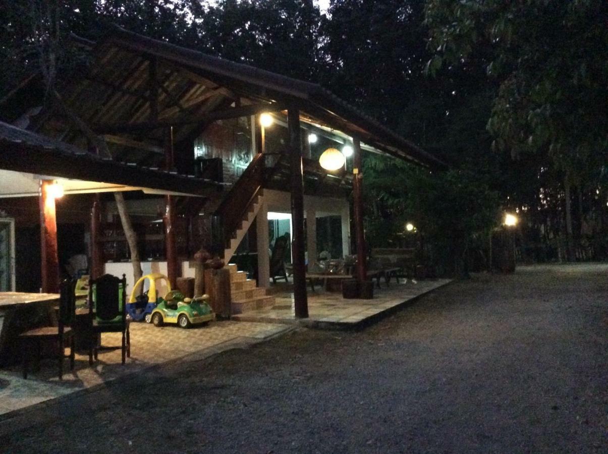 Settee Homestay Nan Exterior foto